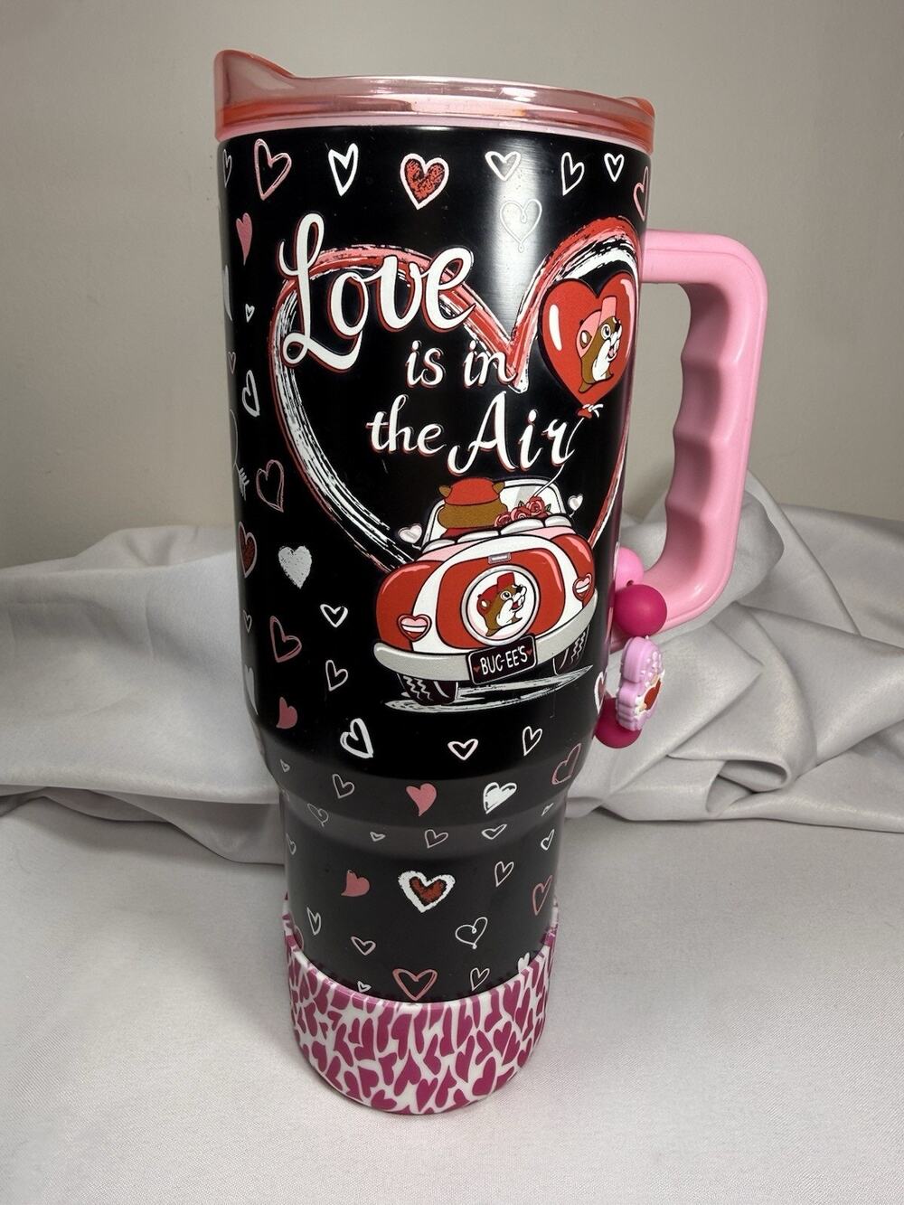 2025 Buc-ee's Valentines Day "Love Is In The Air" 40oz Tumbler With Accessories
